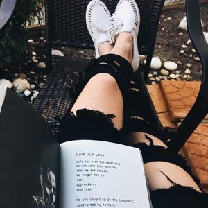 LF Carmar Denim Distressed Jeans